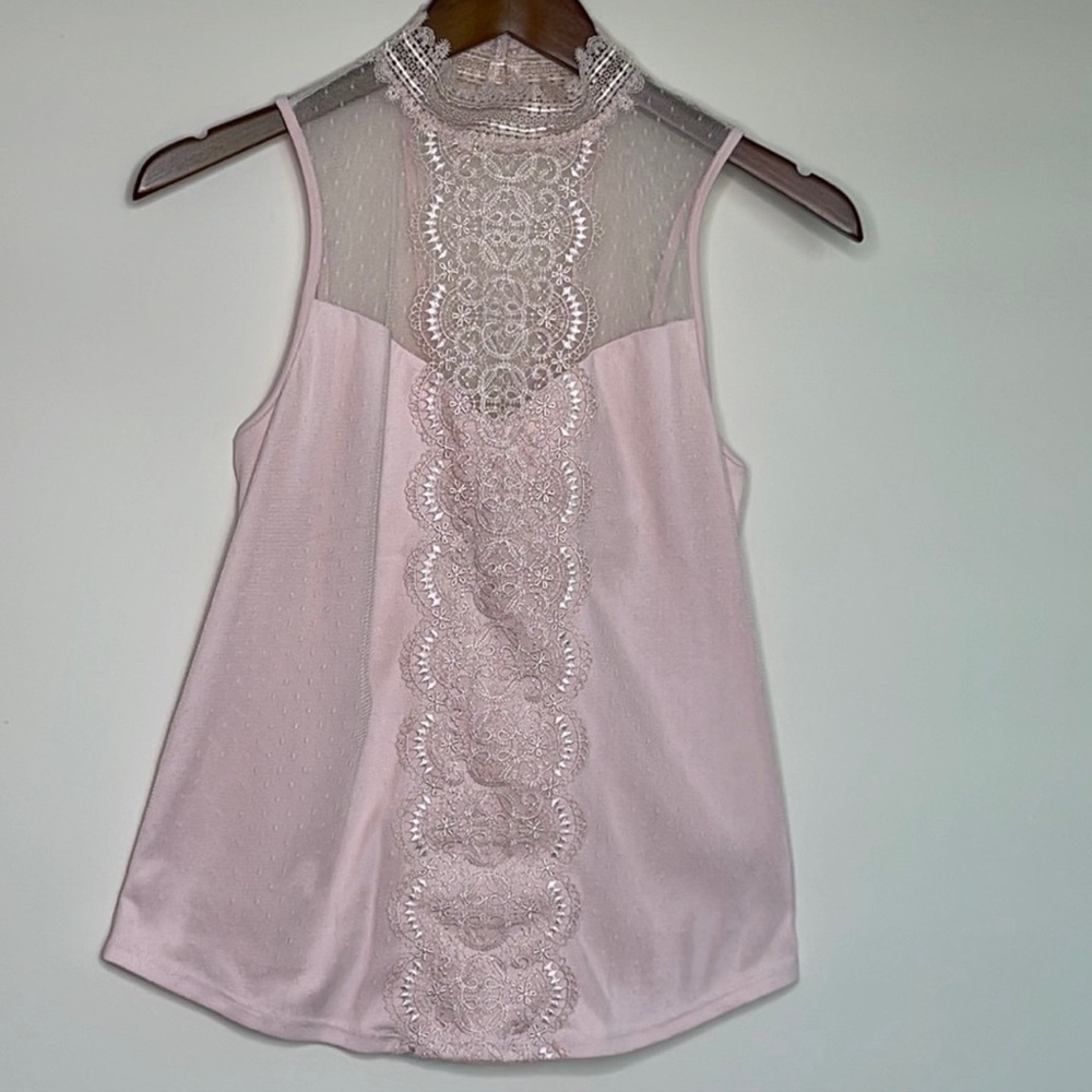 Express Tank Light Pink. Size XS. Excellent condition.